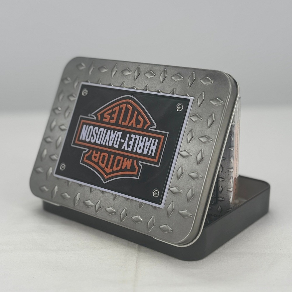 Harley-Davidson Double Deck Playing Cards in Collectible Diamond Plate Tin NEW - Picture 4 of 16